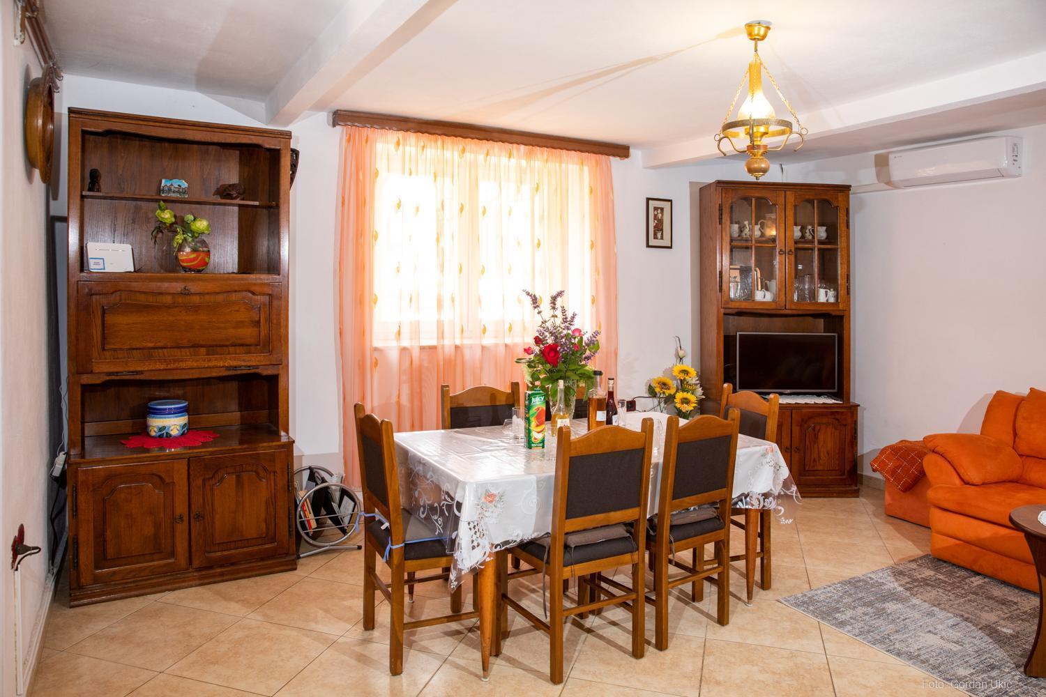 Apartments Faris Kanfanar Ngoại thất bức ảnh