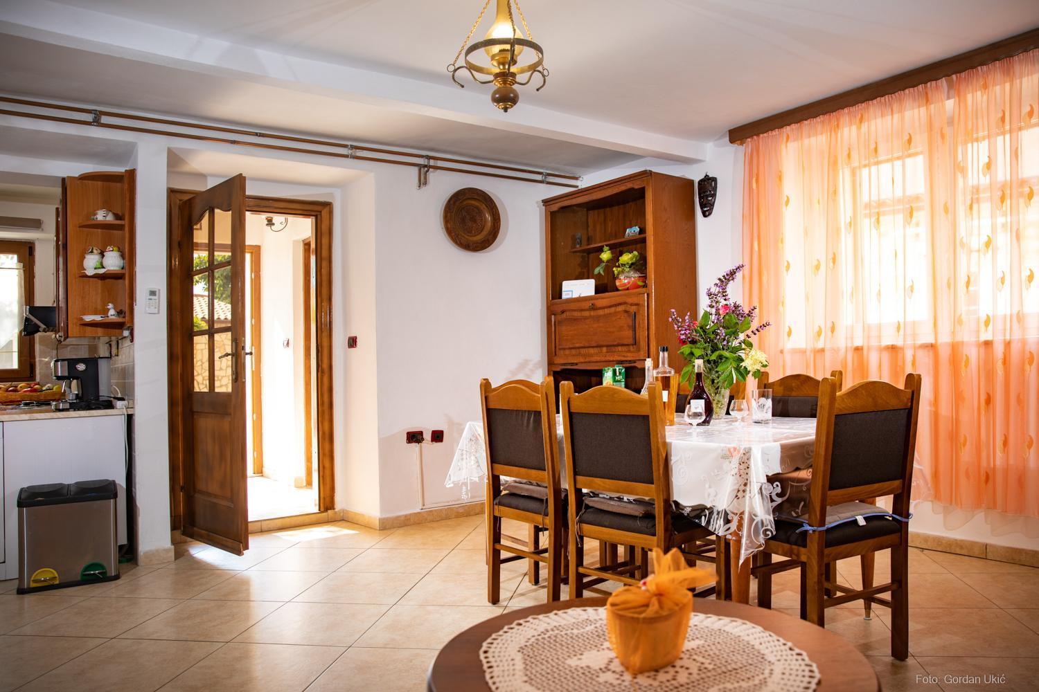 Apartments Faris Kanfanar Ngoại thất bức ảnh