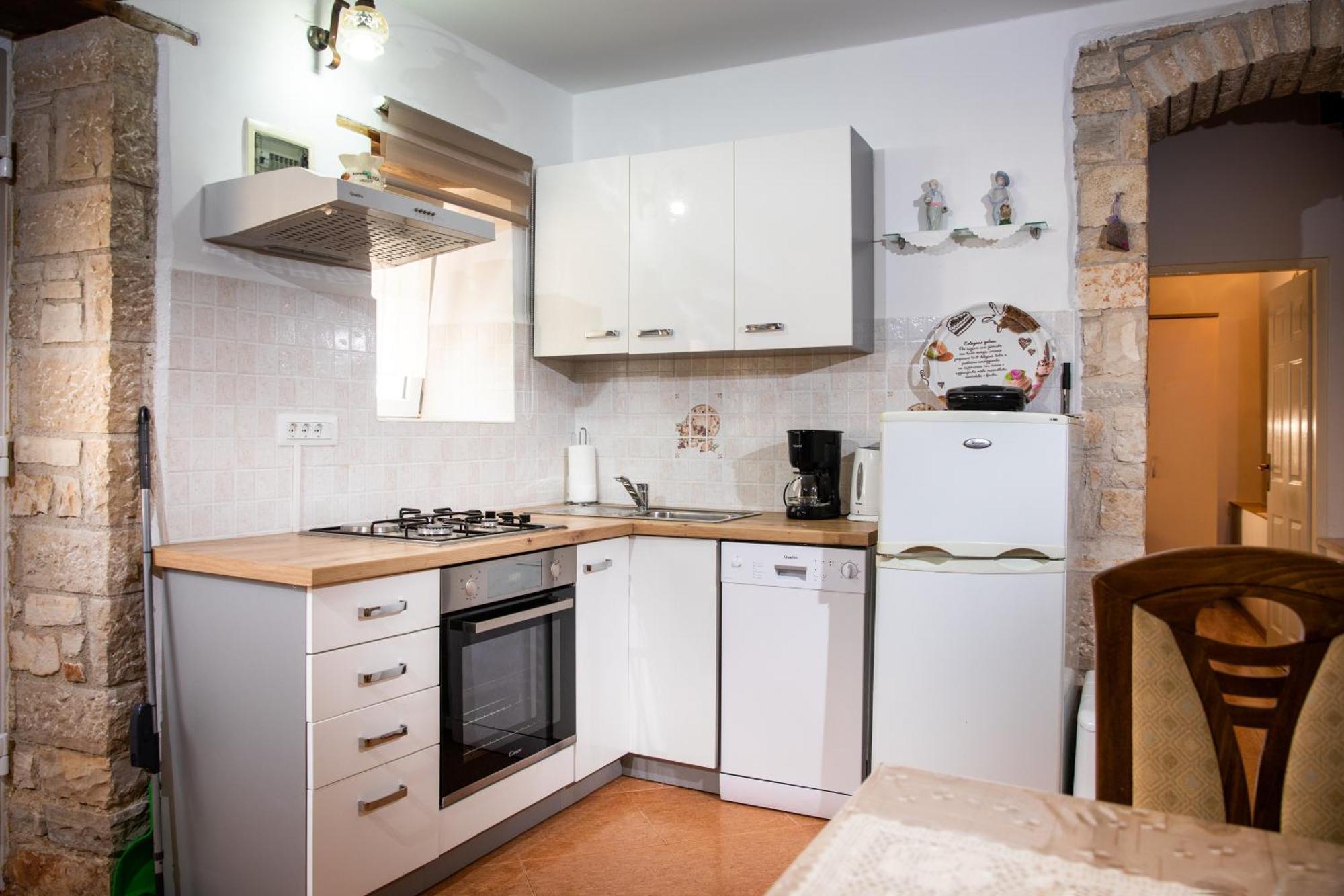 Apartments Faris Kanfanar Ngoại thất bức ảnh