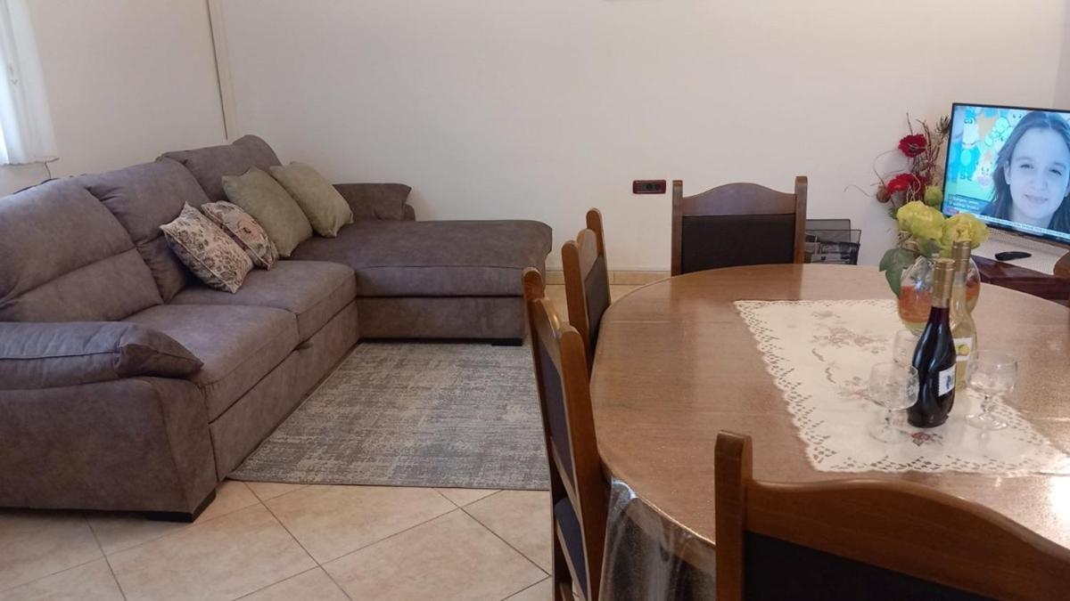 Apartments Faris Kanfanar Ngoại thất bức ảnh